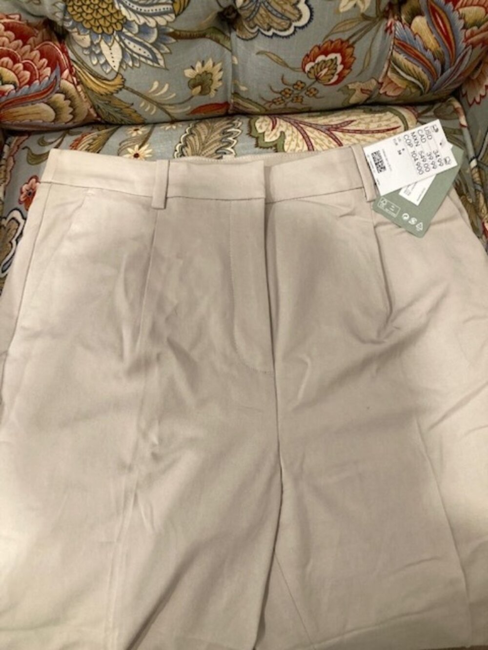 H&M Tan Slacks - NEVER WORN WITH TAGS